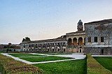 11062013001_080
