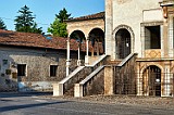 11062013001_010